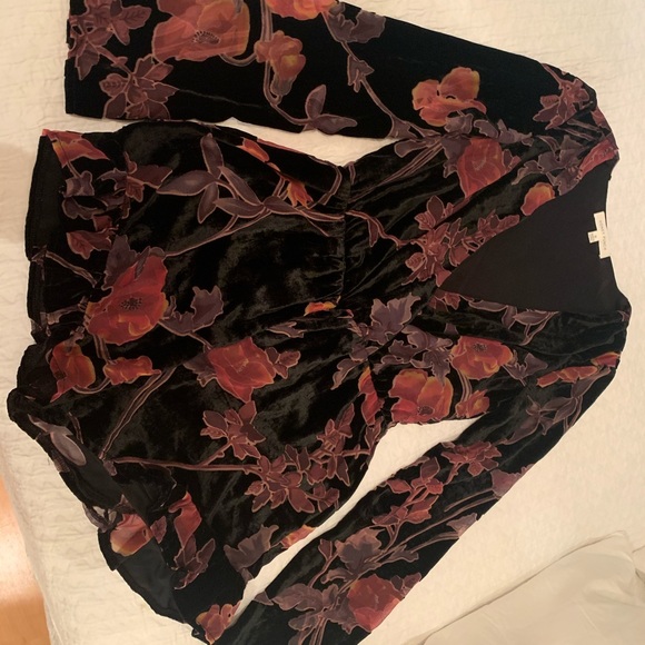 Pants - Velvet romper! Adorable on! Like new